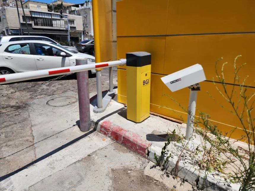 מצלמות אבטחה למחסומים בעסקים