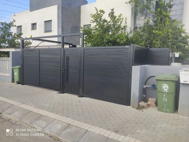 התקנת שער אלומיניום